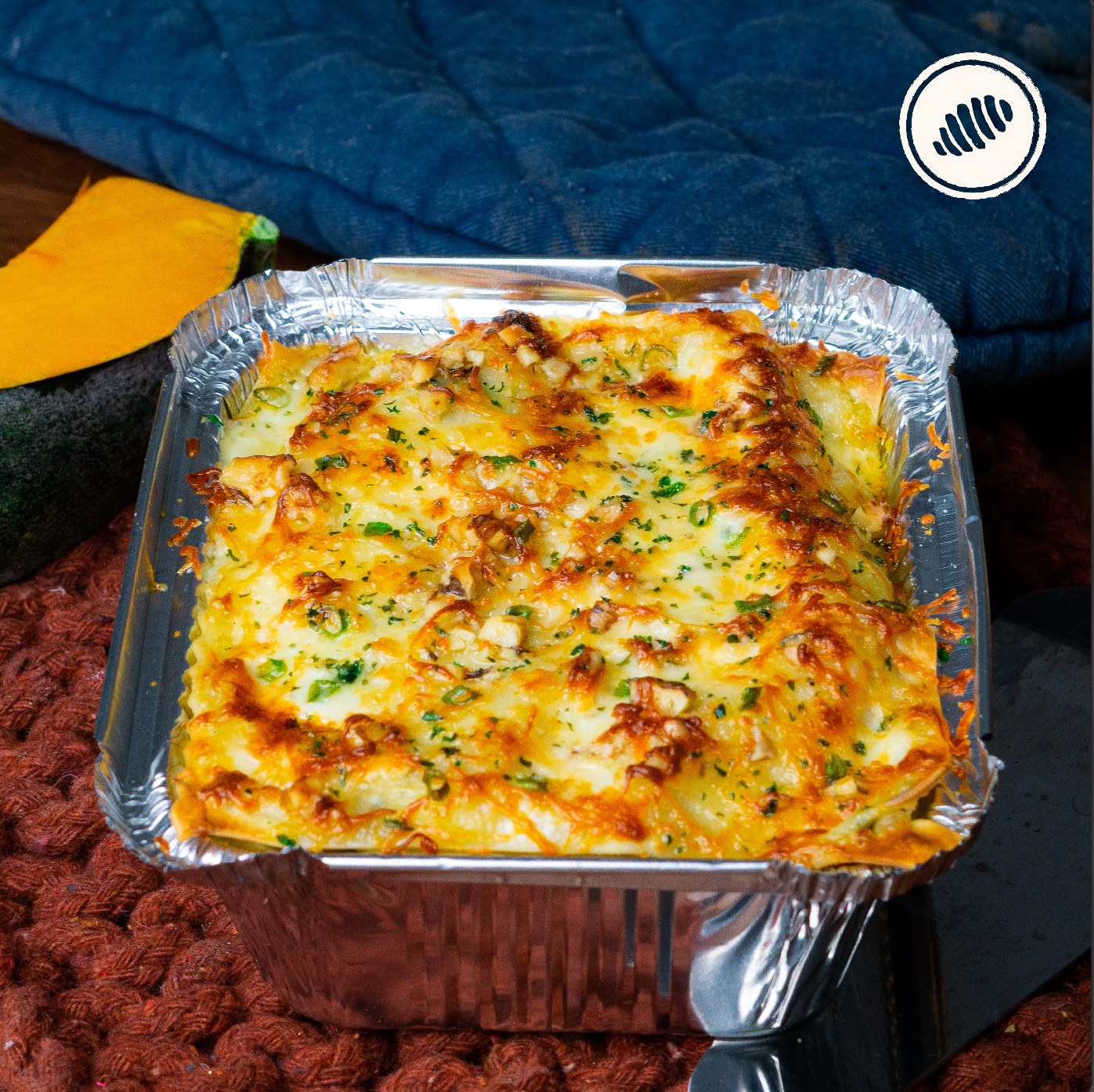 Lasagna de calabazas rostizadas, queso manchego, salsa bechamel y walnuts; Bowl individual, para hornear en casa. Realizada con masa de pasta fresca, homemade style Puerto Rico. Delivery San Juan, Guaynabo, Carolina, Trujillo, Bayamon, Dorado, Toa Alta, Toa Baja. Pick Up Miramar, Santurce.